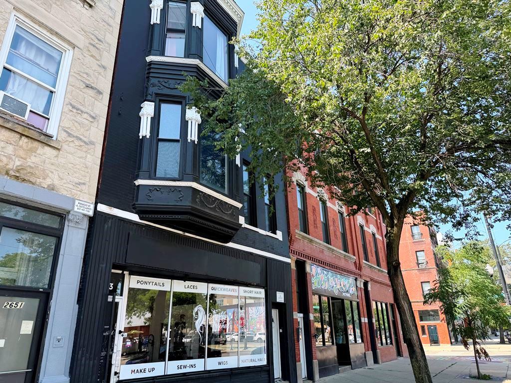 2653-59 W Division Street