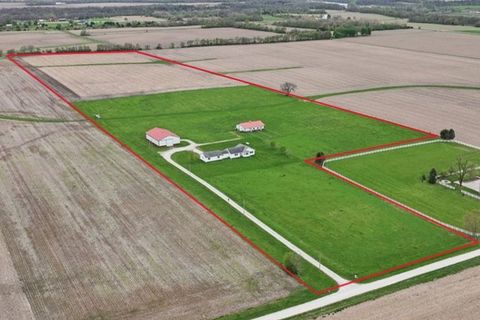 Photo of 2136 N 34th Road, Ottawa, IL 61350 (MLS # 12612354)