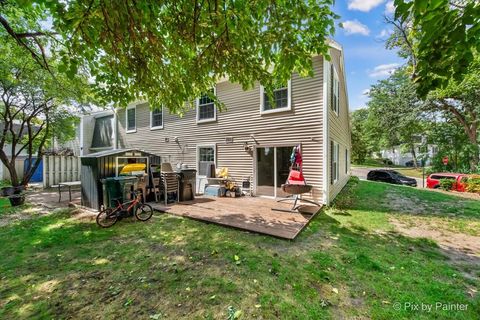 Tiny photo for 60 Forest Lane, Cary, IL 60013 (MLS # 12454800)