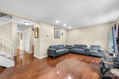 Tiny photo for 60 Forest Lane, Cary, IL 60013 (MLS # 12454800)