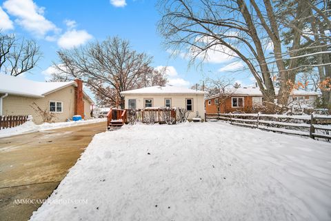 Tiny photo for 524 N College Street, Batavia, IL 60510 (MLS # 12526974)