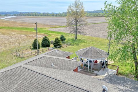 Tiny photo for 3992 Neunert Road, Jacob, IL 62950 (MLS # 12616888)