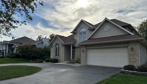 Tiny photo for 548 Academy Avenue, Matteson, IL 60443 (MLS # 12487870)