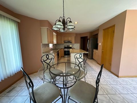 Tiny photo for 548 Academy Avenue, Matteson, IL 60443 (MLS # 12487870)