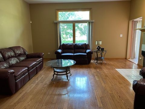 Tiny photo for 548 Academy Avenue, Matteson, IL 60443 (MLS # 12487870)