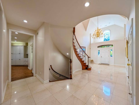Tiny photo for 20 Hidden Brook Drive, North Barrington, IL 60010 (MLS # 12793288)