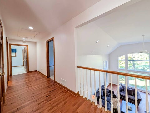 Tiny photo for 20 Hidden Brook Drive, North Barrington, IL 60010 (MLS # 12793288)