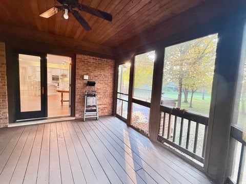 Tiny photo for 20 Hidden Brook Drive, North Barrington, IL 60010 (MLS # 12793288)