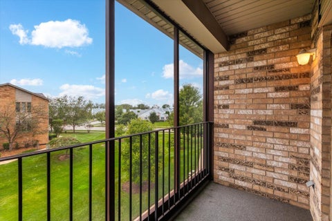 Tiny photo for 15727 Ravinia Avenue #2E, Orland Park, IL 60462 (MLS # 12730730)