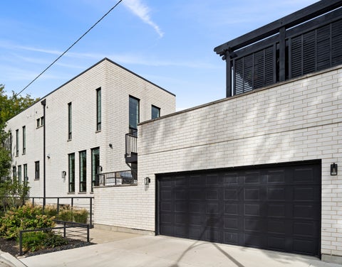 Tiny photo for 2057 N Oakley Avenue, Chicago, IL 60647 (MLS # 12760262)