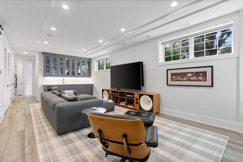 Tiny photo for 2057 N Oakley Avenue, Chicago, IL 60647 (MLS # 12760262)