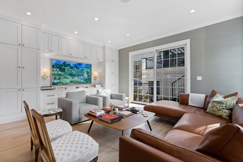 Tiny photo for 2057 N Oakley Avenue, Chicago, IL 60647 (MLS # 12760262)
