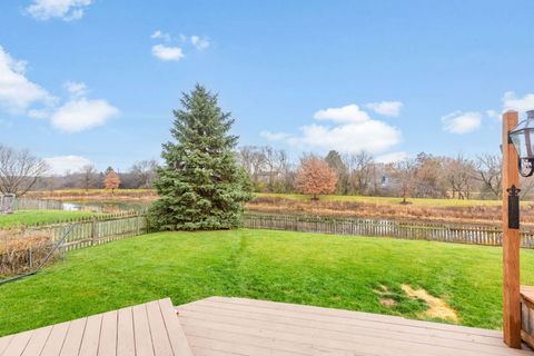 Tiny photo for 105 N Inverness Court, Round Lake, IL 60073 (MLS # 12512887)