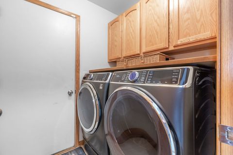 Tiny photo for 105 N Inverness Court, Round Lake, IL 60073 (MLS # 12512887)