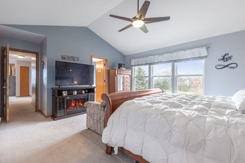 Tiny photo for 105 N Inverness Court, Round Lake, IL 60073 (MLS # 12512887)