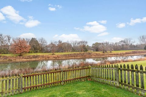 Tiny photo for 105 N Inverness Court, Round Lake, IL 60073 (MLS # 12512887)