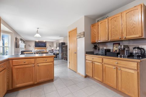 Tiny photo for 105 N Inverness Court, Round Lake, IL 60073 (MLS # 12512887)