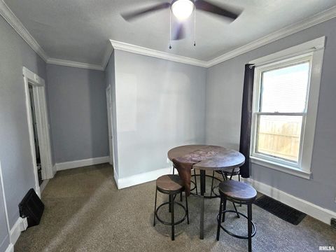 Tiny photo for 2614 MCKINLEY Avenue, Davenport, IA 52802 (MLS # QC4266241)