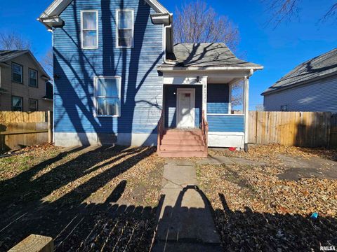 Tiny photo for 2614 MCKINLEY Avenue, Davenport, IA 52802 (MLS # QC4266241)