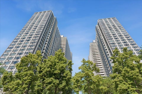 Photo of 4250 N Marine Drive #531, Chicago, IL 60613 (MLS # 12679605)