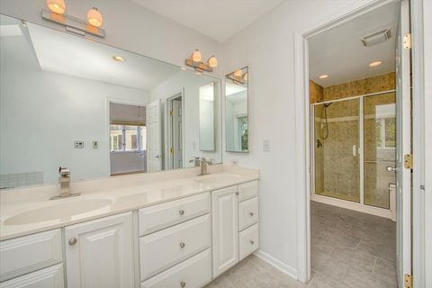 Tiny photo for 105 Craigie Lane, Inverness, IL 60067 (MLS # 12465658)