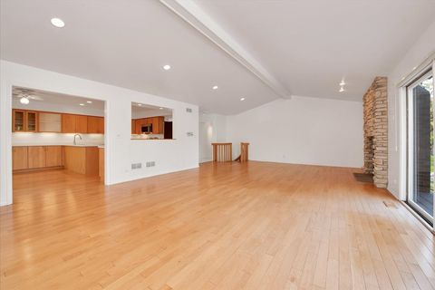 Tiny photo for 105 Craigie Lane, Inverness, IL 60067 (MLS # 12465658)