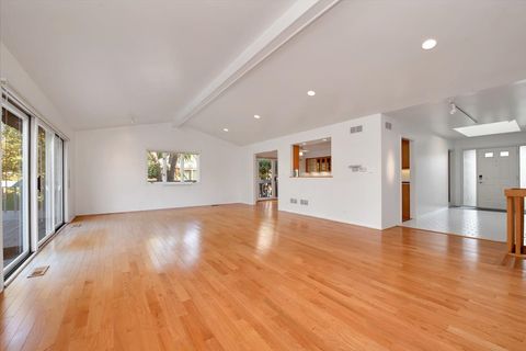 Tiny photo for 105 Craigie Lane, Inverness, IL 60067 (MLS # 12465658)