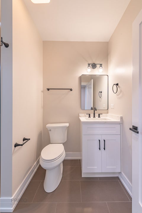 Tiny photo for 4945 W Berenice Avenue, Chicago, IL 60641 (MLS # 12798300)