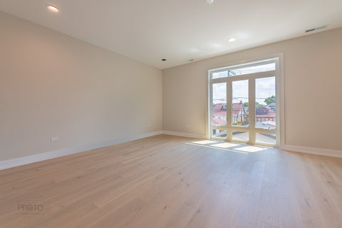 Tiny photo for 4945 W Berenice Avenue, Chicago, IL 60641 (MLS # 12798300)
