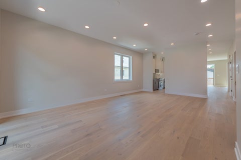 Tiny photo for 4945 W Berenice Avenue, Chicago, IL 60641 (MLS # 12798300)