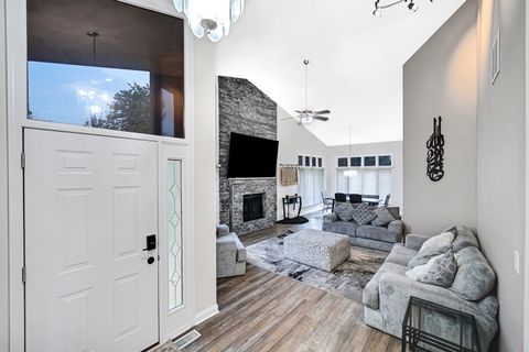 Tiny photo for 19 W Bay Road, Palos Heights, IL 60463 (MLS # 12505687)