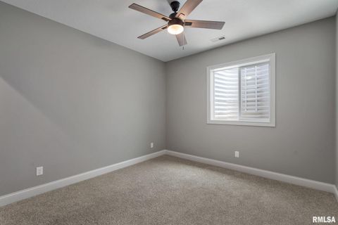 Tiny photo for 6654 Meghan Avenue, Bettendorf, IA 52722 (MLS # 12565095)