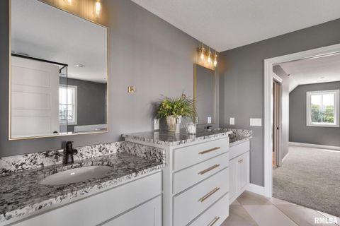 Tiny photo for 6654 Meghan Avenue, Bettendorf, IA 52722 (MLS # 12565095)