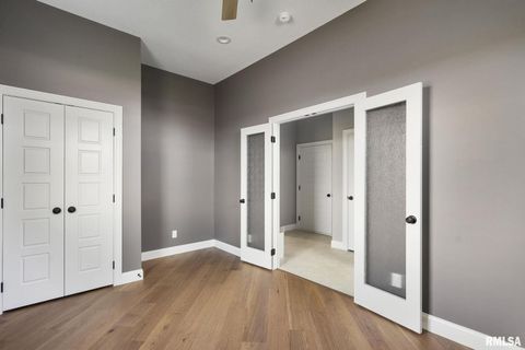 Tiny photo for 6654 Meghan Avenue, Bettendorf, IA 52722 (MLS # 12565095)