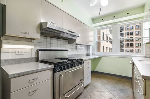 Tiny photo for 415 W Aldine Avenue #7B, Chicago, IL 60657 (MLS # 12410613)