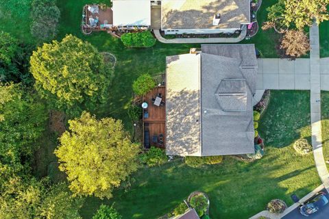 Tiny photo for 246 Lakeview Court, Steger, IL 60475 (MLS # 12491939)