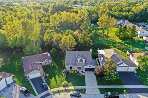 Tiny photo for 246 Lakeview Court, Steger, IL 60475 (MLS # 12491939)
