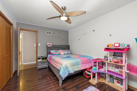 Tiny photo for 246 Lakeview Court, Steger, IL 60475 (MLS # 12491939)