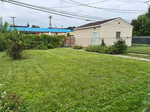 Tiny photo for 822 E 87th Place, Chicago, IL 60619 (MLS # 12449279)