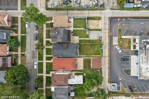 Tiny photo for 822 E 87th Place, Chicago, IL 60619 (MLS # 12449279)