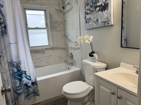 Tiny photo for 822 E 87th Place, Chicago, IL 60619 (MLS # 12449279)