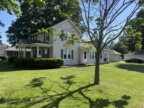 Tiny photo for 134 N Bureau Avenue, Ladd, IL 61329 (MLS # 12666900)