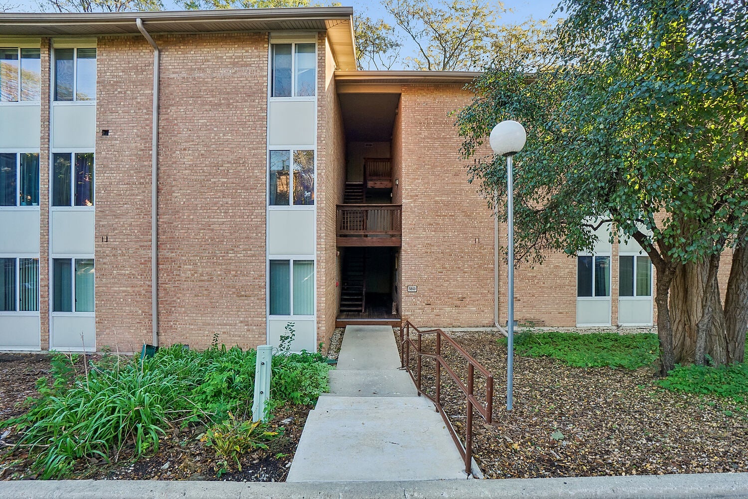 5813 Oakwood Drive D