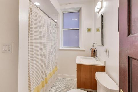 Tiny photo for 5306 N Glenwood Avenue #2A, Chicago, IL 60640 (MLS # 12495103)