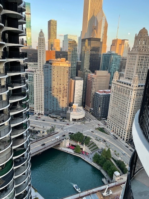 300 N STATE Street 4607