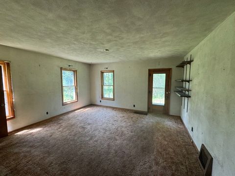 Tiny photo for 14N403 Thurnau Road, Hampshire, IL 60140 (MLS # 12662186)