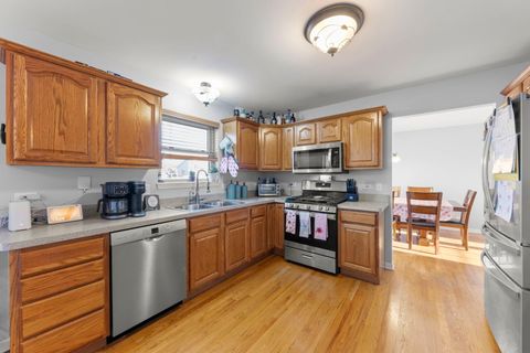 Tiny photo for 24600 KAYLEE Street, Shorewood, IL 60404 (MLS # 12552406)