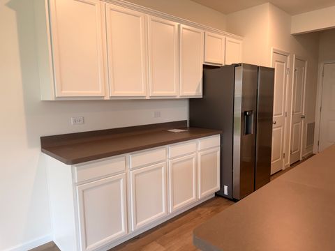 Tiny photo for 2240 Horseshoe Circle #2240, Naperville, IL 60564 (MLS # 12511208)