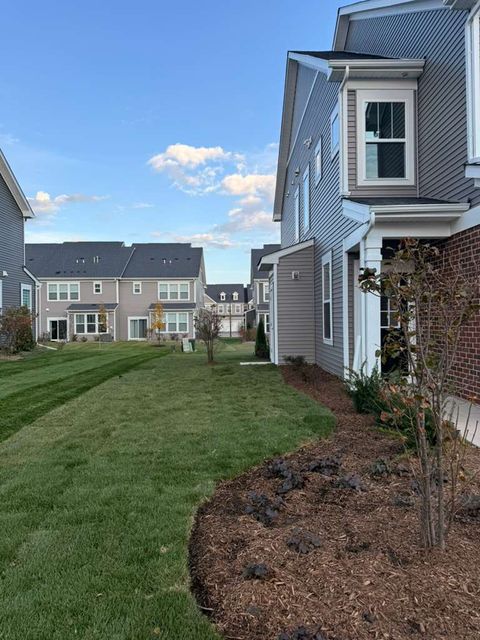 Tiny photo for 2240 Horseshoe Circle #2240, Naperville, IL 60564 (MLS # 12511208)