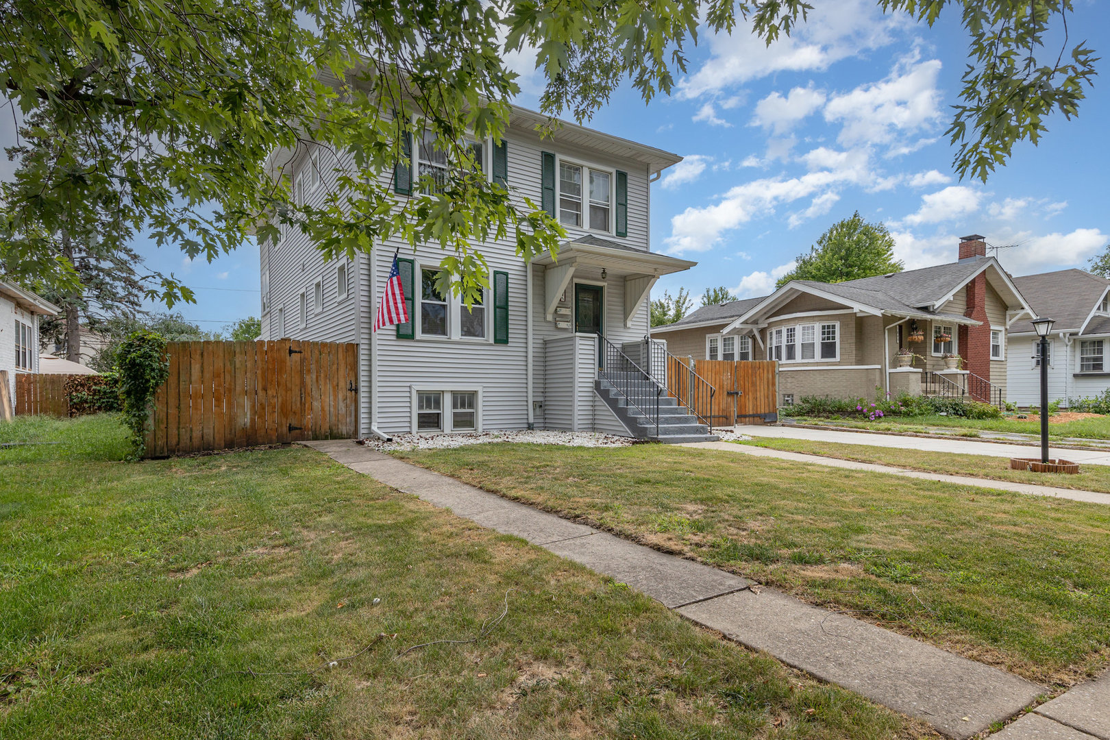 1057 Hollywood Avenue